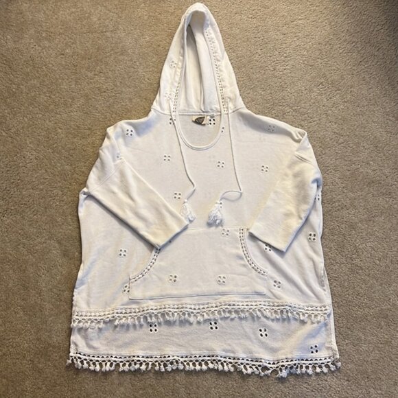 Anthropologie Lilka Oversized Eyelet DesignWhite Embroidered Hoodie with Tassels - Picture 3 of 9
